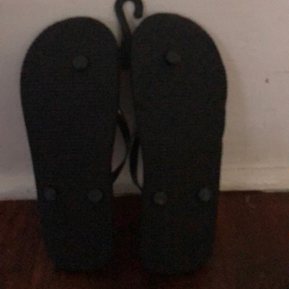 🎉SALE🎉 5/$25 STRIPED TROPICAL FLOPPIES 🏝 - Picture 2 of 2